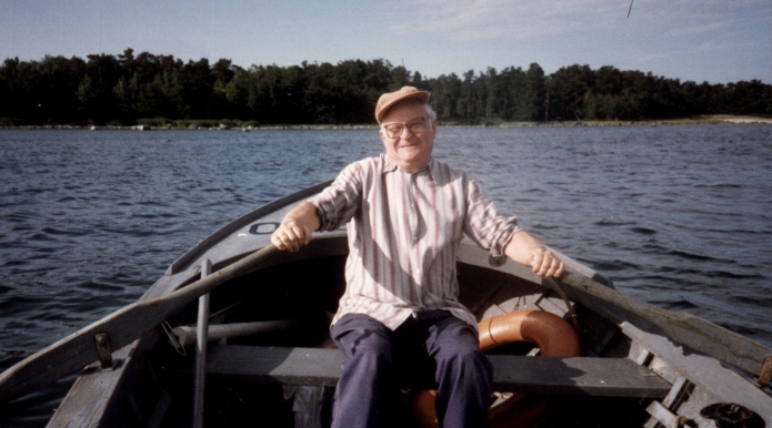 karl in boat